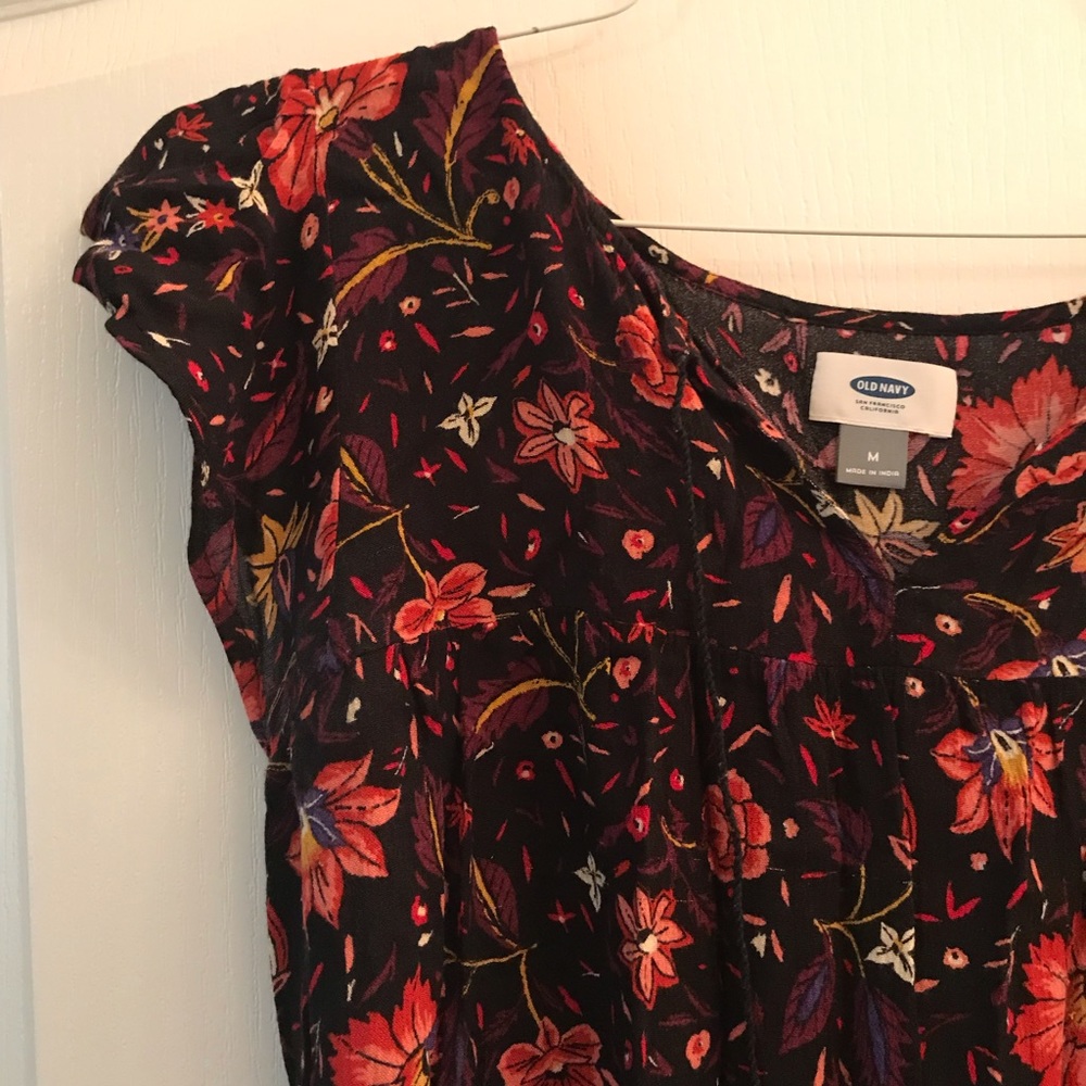Old Navy Top